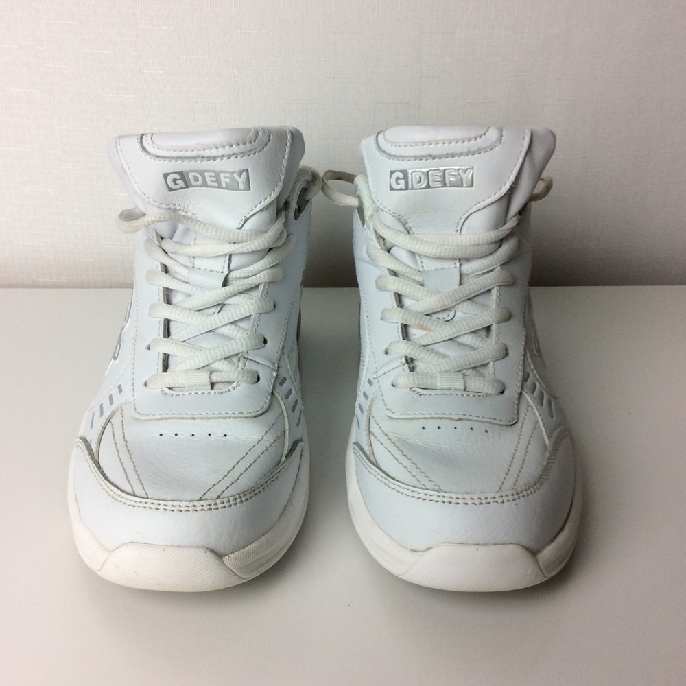Gravity Defyer Women’s Walking Shoes.